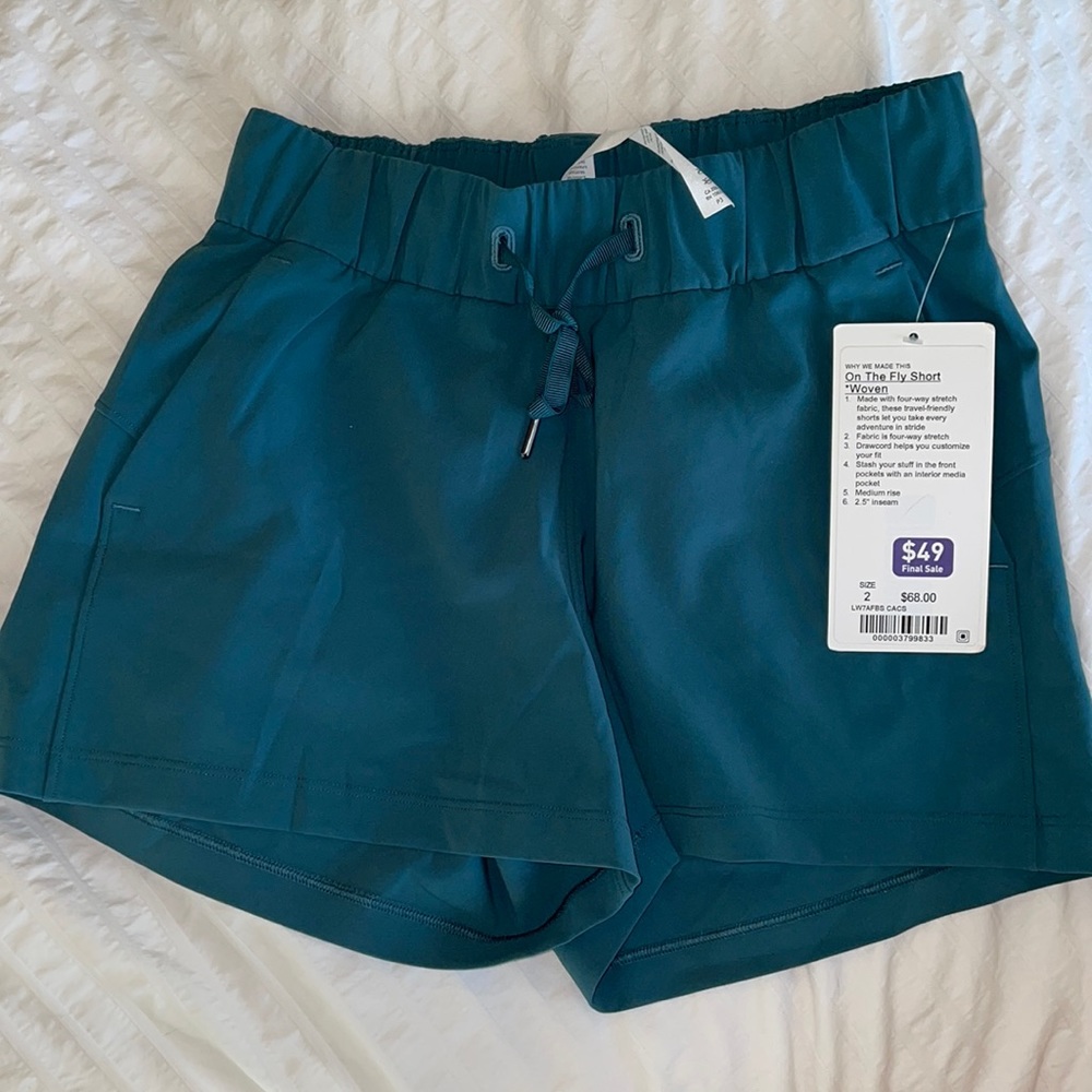 On the fly short size 2